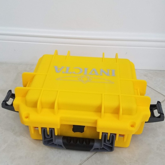 Invicta Watch - Picture 8 of 12